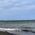 Apartment Cliff